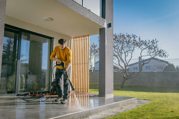 Animal Enclosure Cleaning in Gardner, IL